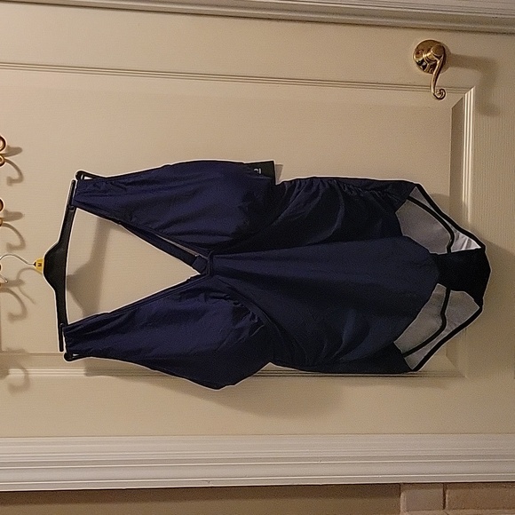 Daci navy blue 1 pc swimsuit Criss-cross straps ruched side builtin bra 22W New… - Picture 1 of 5